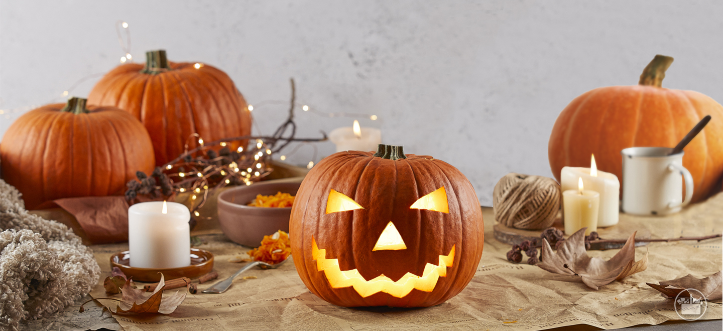 Saiba como fazer uma Abóbora de Halloween para decoração.