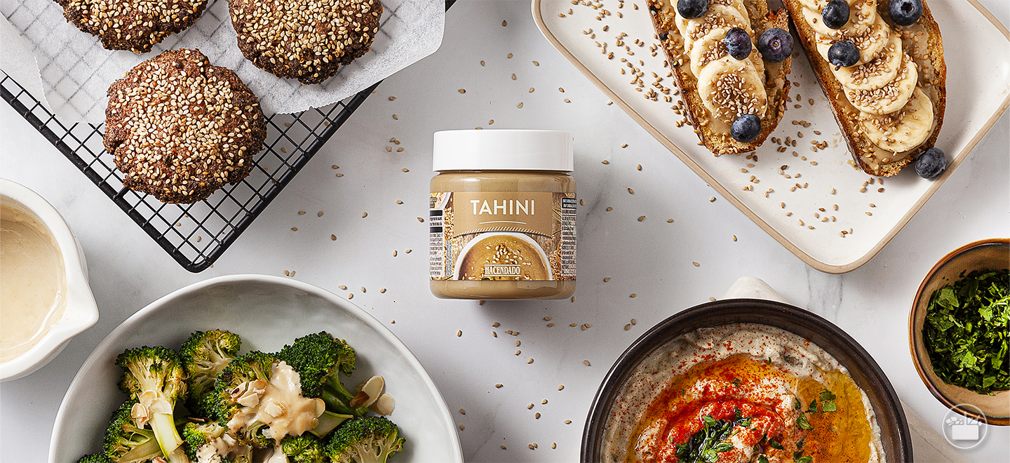 Sabia que o Tahini é um alimento 100% natural à base de sementes de sésamo.  
